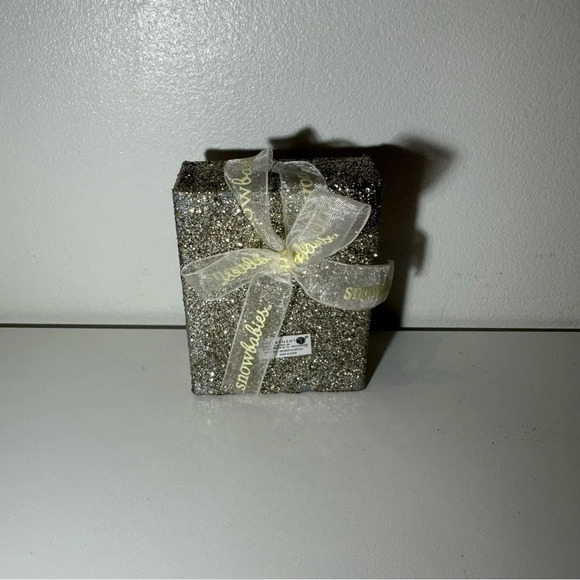 Department 56 Snowbabies Dream Mary’s baby Shadow box ornament - Picture 2 of 4